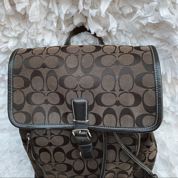 ❗️SOLD❗️Coach black backpack with C logo🎒 - Picture 3 of 8